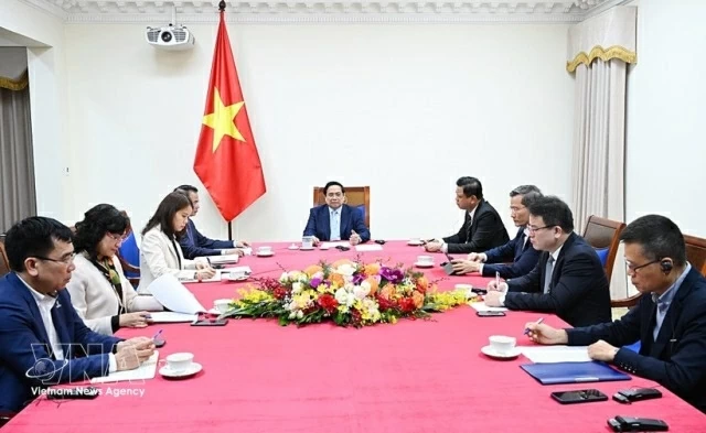 Prime Minister Pham Minh Chinh and UAE President discuss regional situation, promote bilateral ties