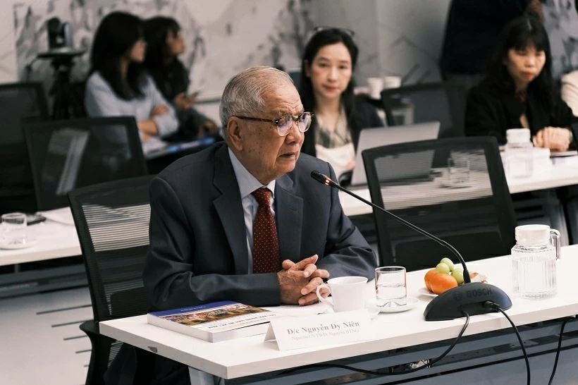 Launch of the book on portraits and memories of Vietnamese female diplomats