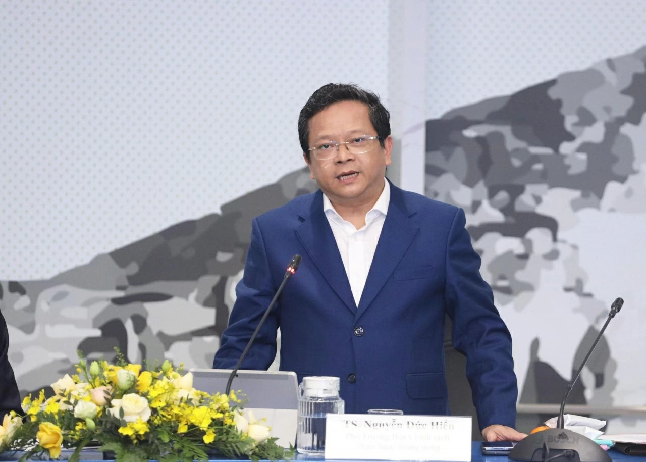 Discussion on National Growth and Development Models: Learning from International Experience for Vietnam