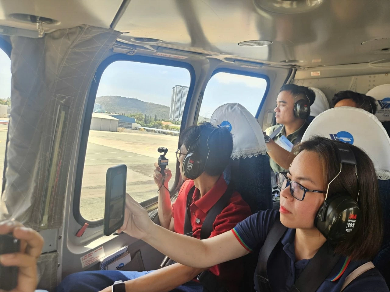 Sightseeing Ho Chi Minh City and Vung Tau from a helicopter