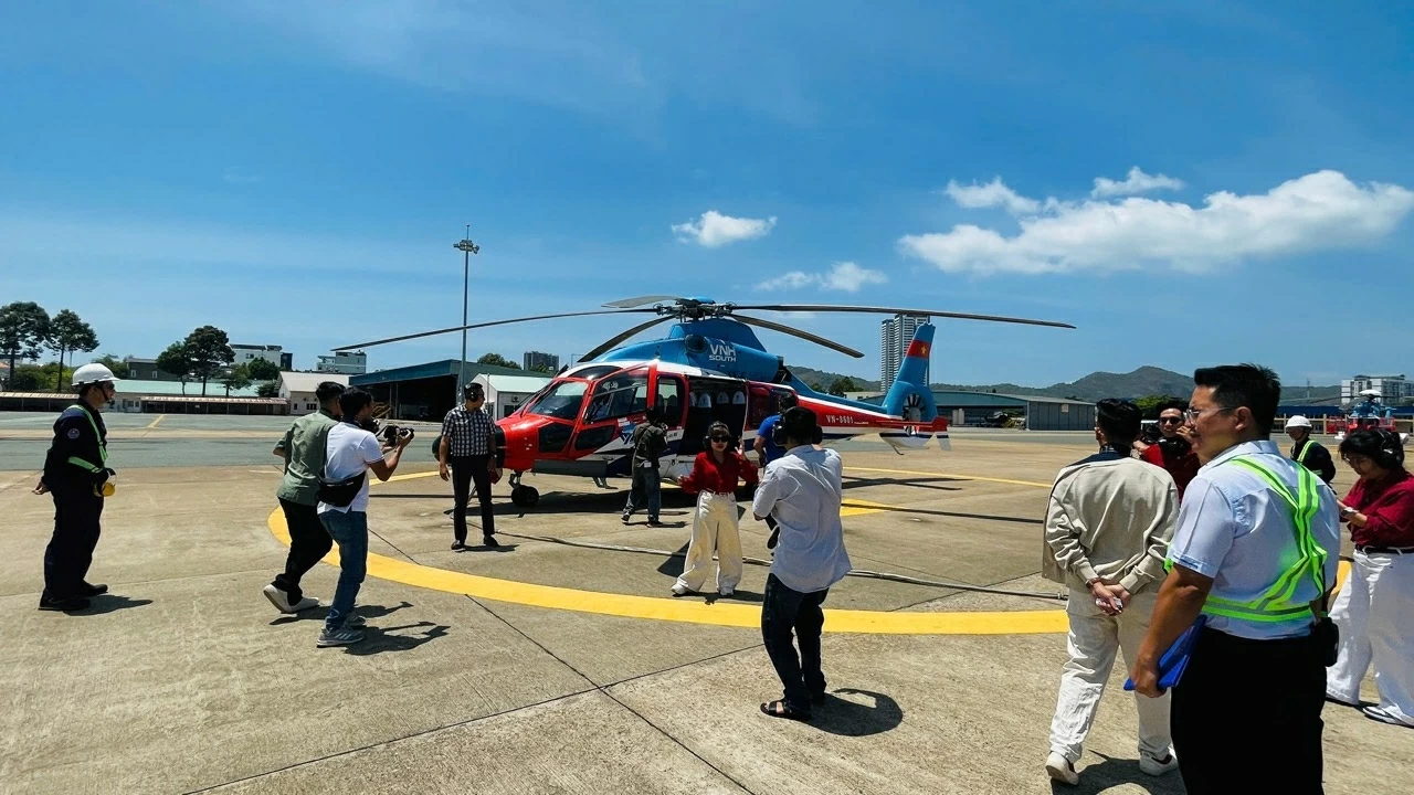 Experience helicopter tours over Ho Chi Minh City and Vung Tau