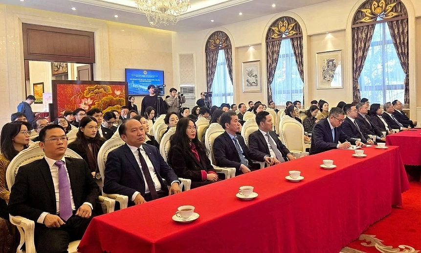 Vietnam Embassy in China hosts press meeting 2026 Vietnam Embassy in China hosts press meeting 2026