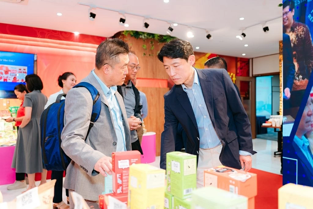 Vietnamese firms connect with global retailers to expand exports to US and international markets Vietnamese firms connect with global retailers to expand exports to US and international markets