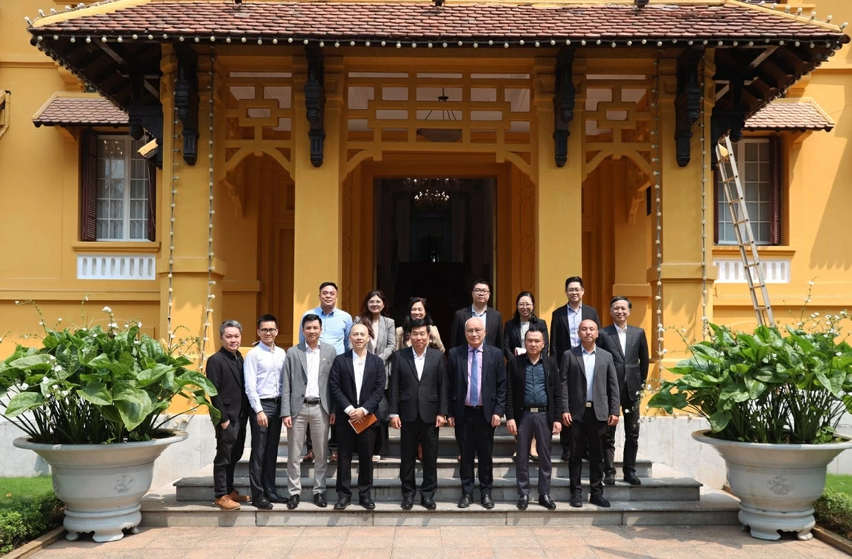 Ministry of Foreign Affairs supports enterprises in expanding investment and business in Indonesia