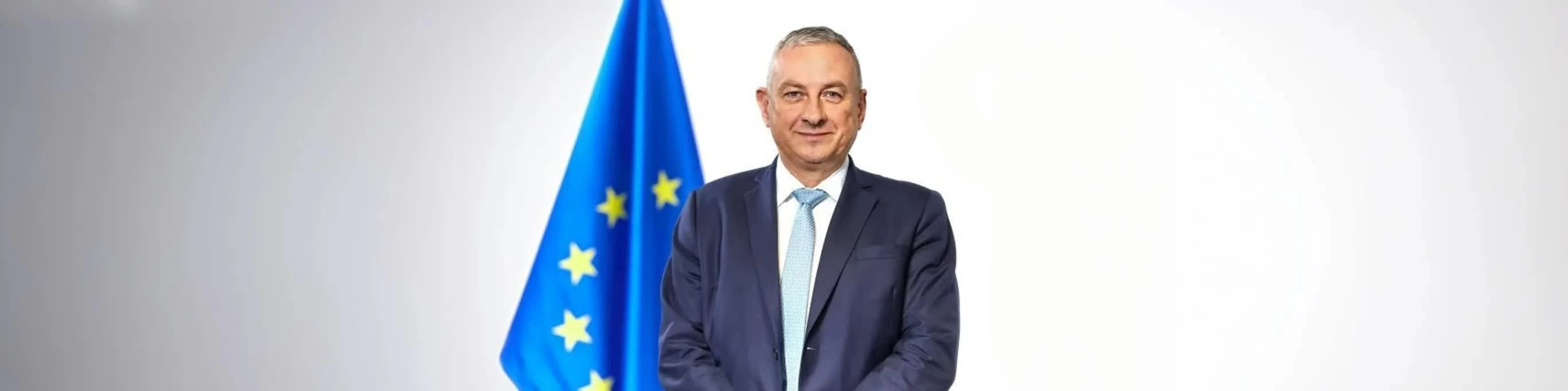 EU Commissioner for International Partnerships to visit Vietnam, attend EU-Vietnam Business and Investment Forum