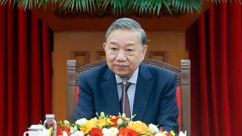 General Secretary To Lam receives Chinese Ministers of Foreign Affairs, National Defence, Public Security