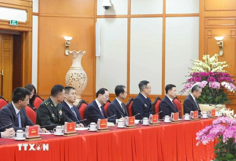 General Secretary To Lam receives Chinese Ministers of Foreign Affairs, National Defence, Public Security