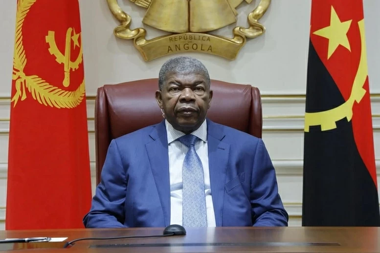 Prime Minister Pham Minh Chinh holds phone talks with Angolan President Joao Manuel Goncalves Lourenco