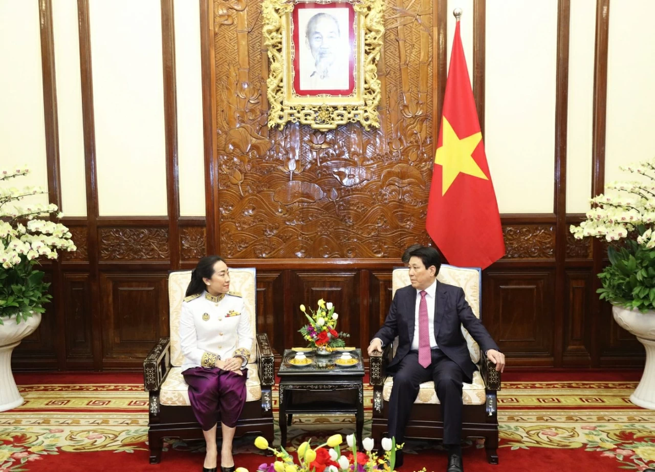 President Luong Cuong receives Credentials from new Ambassadors President Luong Cuong receives Credentials from new Ambassadors