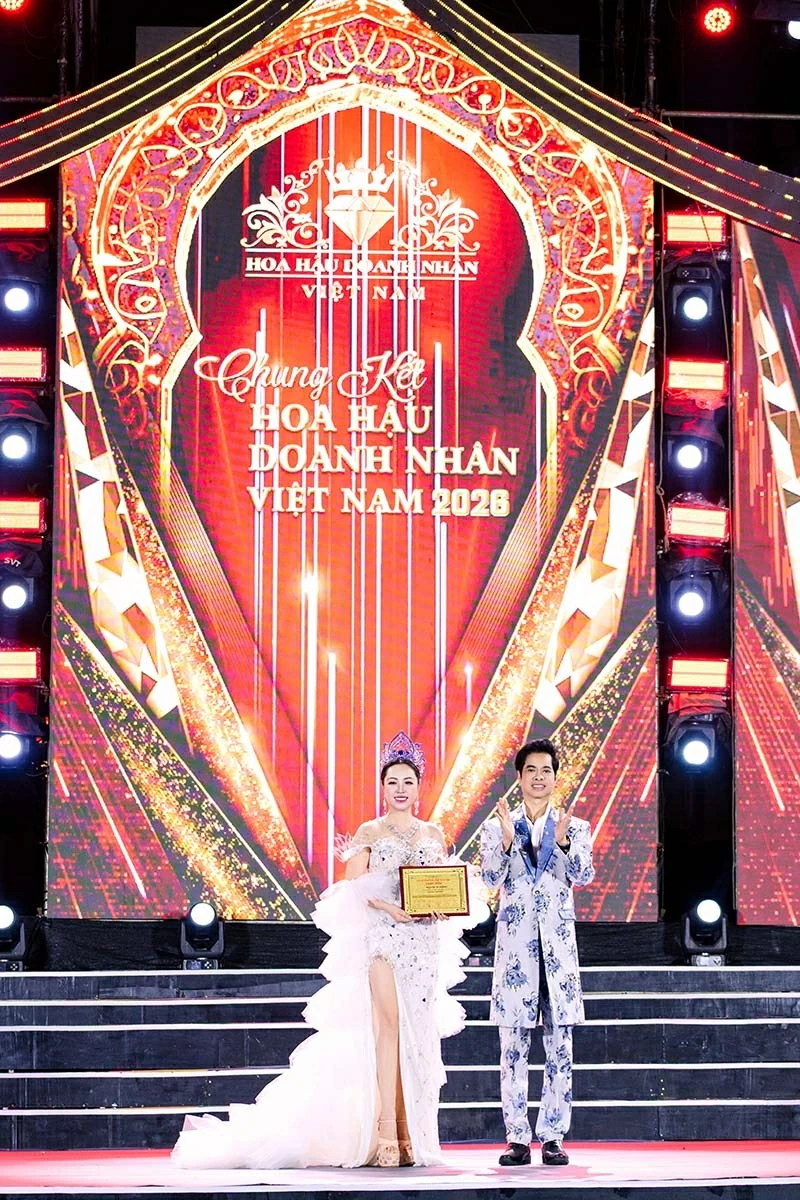 Miss Hoang Thu Thuy and her journey redefining the modern businesswoman