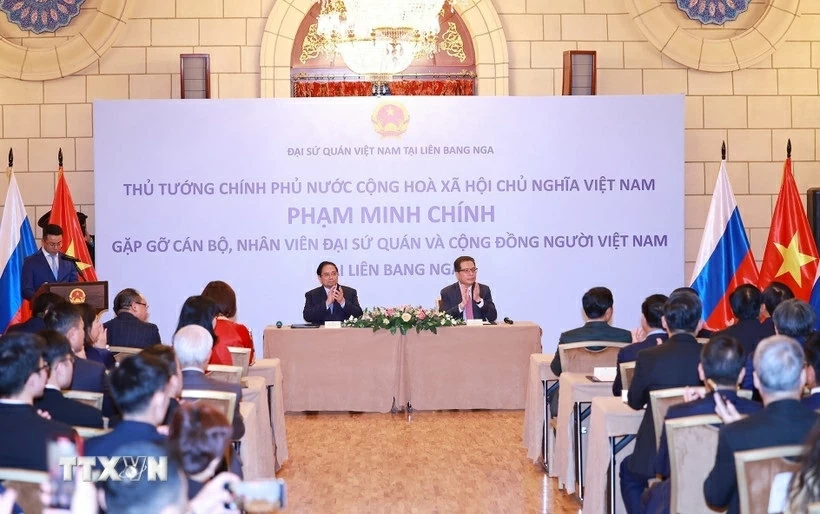 Prime Minister Pham Minh Chinh meets Vietnamese community in Russia Prime Minister Pham Minh Chinh meets Vietnamese community in Russia