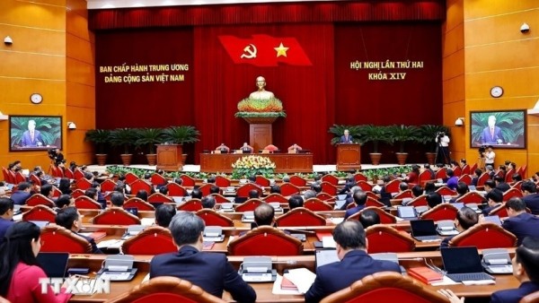 Press Release on First Working Day of the 2nd Plenum of the 14th Party Central Committee