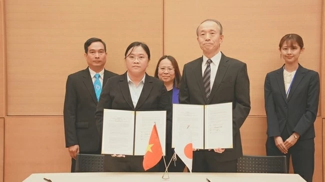 Japan provides non-refundable aid for various projects in Vietnam