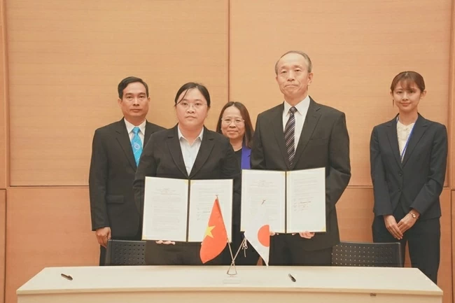 Japan provides non-refundable aid for various projects in Vietnam