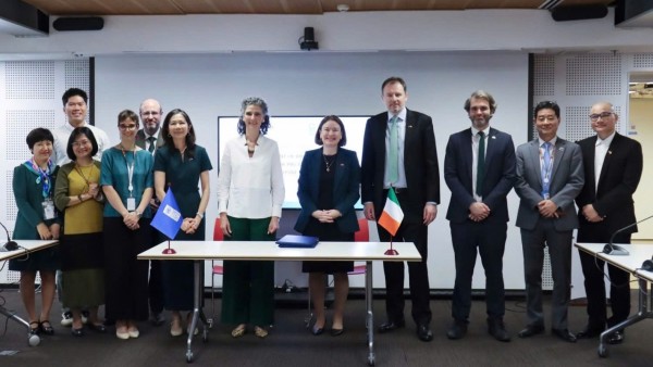 Ireland's Minister of State announces €400,000 grant for UNDP Vietnam
