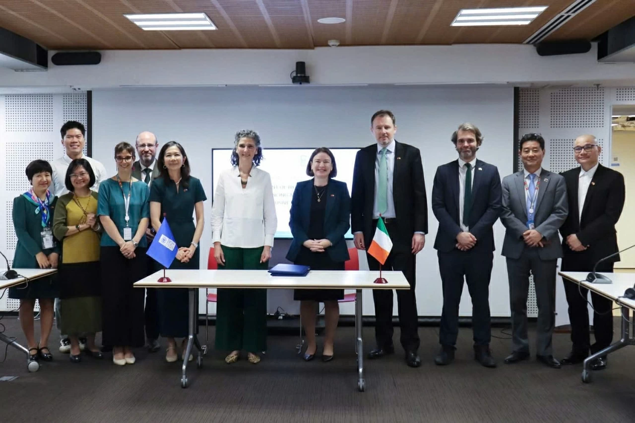 Ireland's Minister of State announces €400,000 grant for UNDP Vietnam