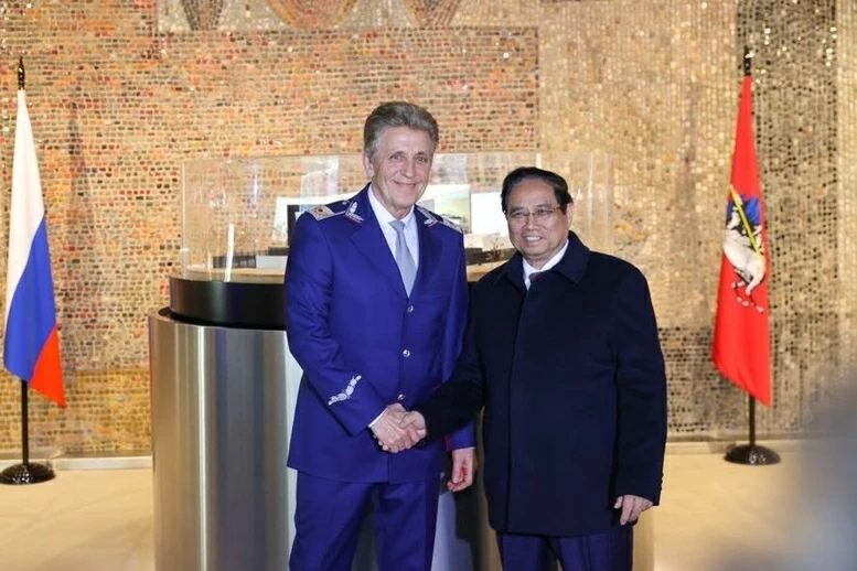 Prime Minister Pham Minh Chinh explores Russia’s metro systems Prime Minister Pham Minh Chinh explores Russia’s metro systems