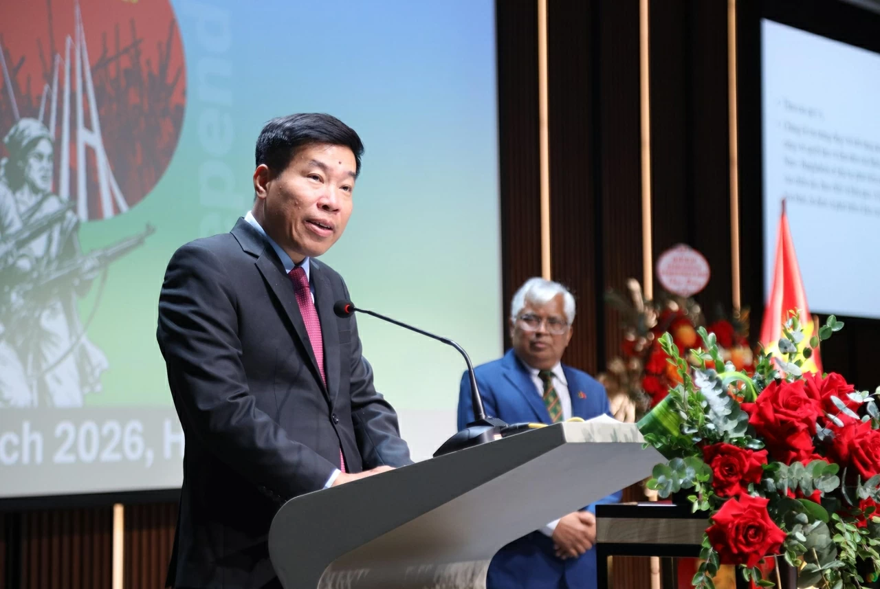 Enhancing Vietnam-Bangladesh relations: More substantive and effective Enhancing Vietnam-Bangladesh relations: More substantive and effective