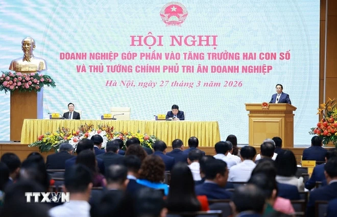 Prime Minister Pham Minh Chinh chairs Conference on double-digit growth and business appreciation