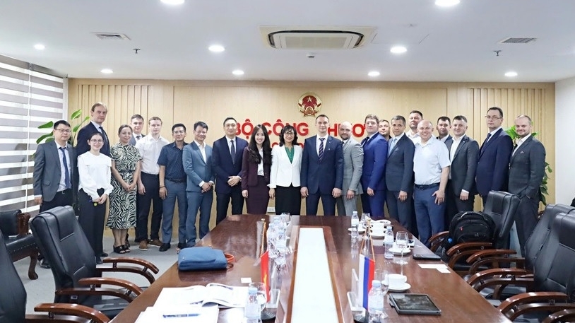 Deputy Minister of Industry and Trade holds working session with Deputy Governor of Russia’s Tyumen Region