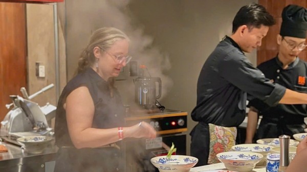 Heritage Journey: Pho Museum welcomes Consular Club representatives for a cultural exchange