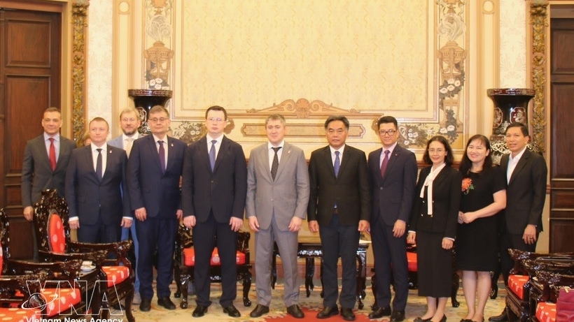 Ho Chi Minh City leaders receive delegations from Perm Krai and Tyumen Oblast, promoting cooperation with Russian localities