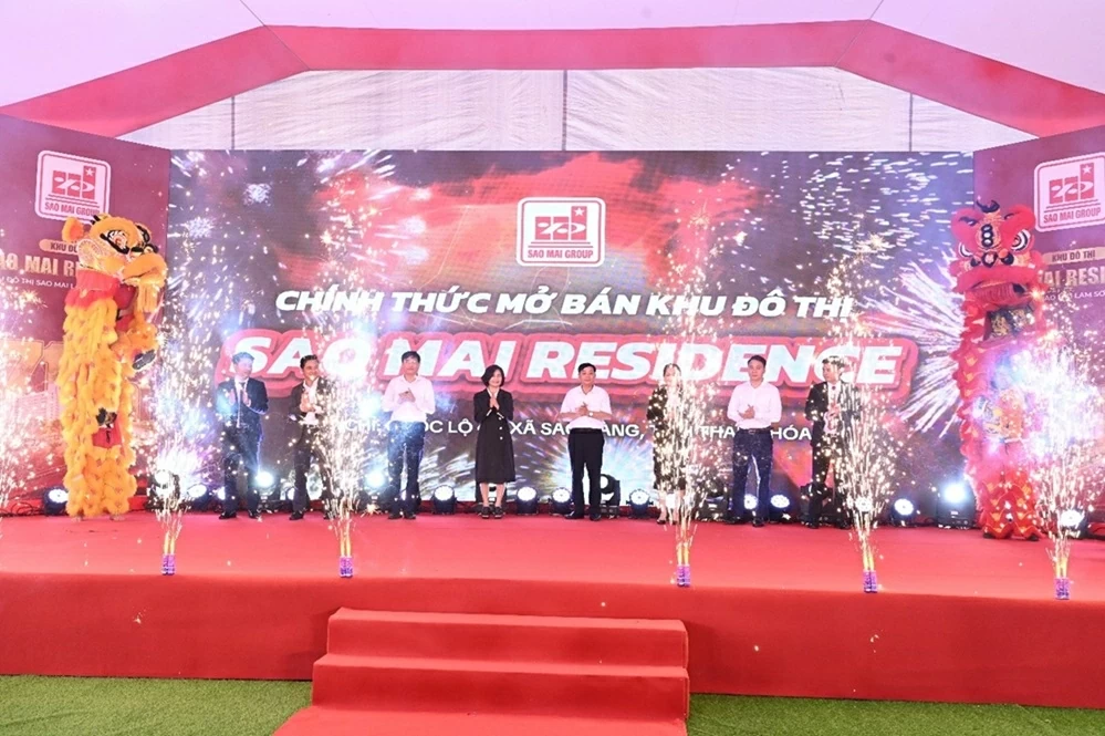 Nghi thức mở bán diễn ra thành công tốt đẹp, ghi nhận tín hiệu tích cực với nhiều giao dịch được xác lập ngay tại sự kiện.