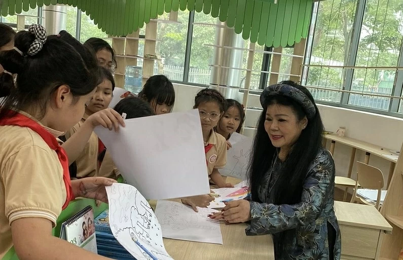 Art inspires students at Bui Quoc Khai Primary School Art inspires students at Bui Quoc Khai Primary School