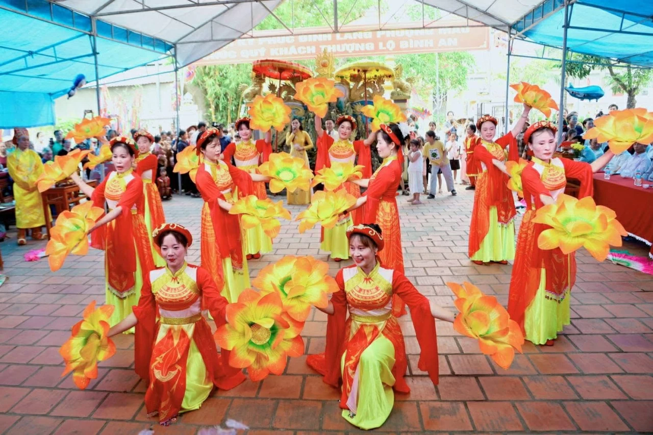 Culture needs a strong 'push' to take off