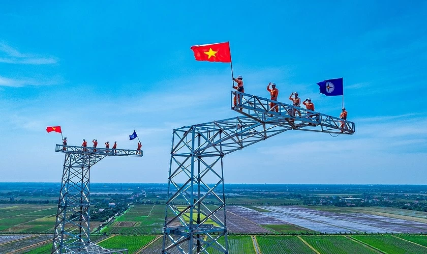 EVN commits to ensuring power supply for double-digit economic growth