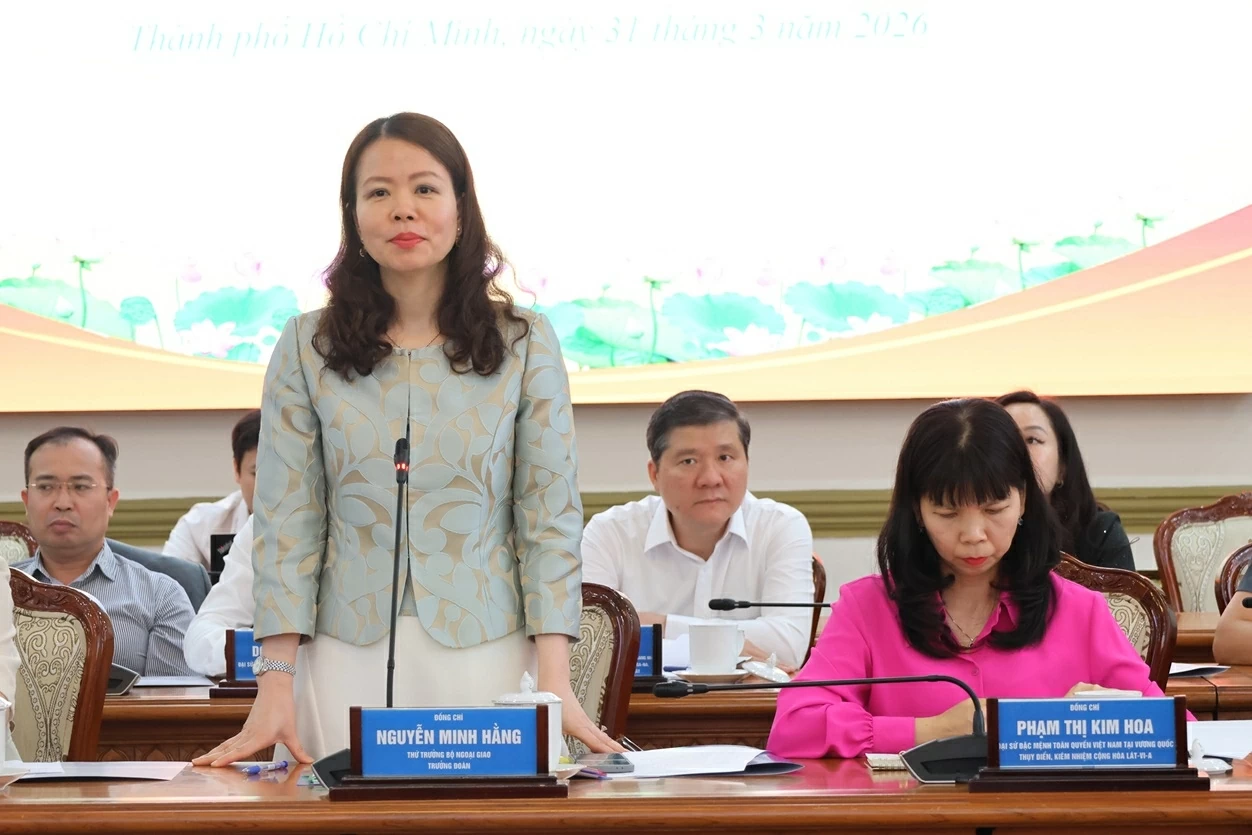 Economic Diplomacy: A strategic launchpad for Ho Chi Minh City and Southern Region integration in the new era Economic Diplomacy: A strategic launchpad for Ho Chi Minh City and Southern Region integration in the new era