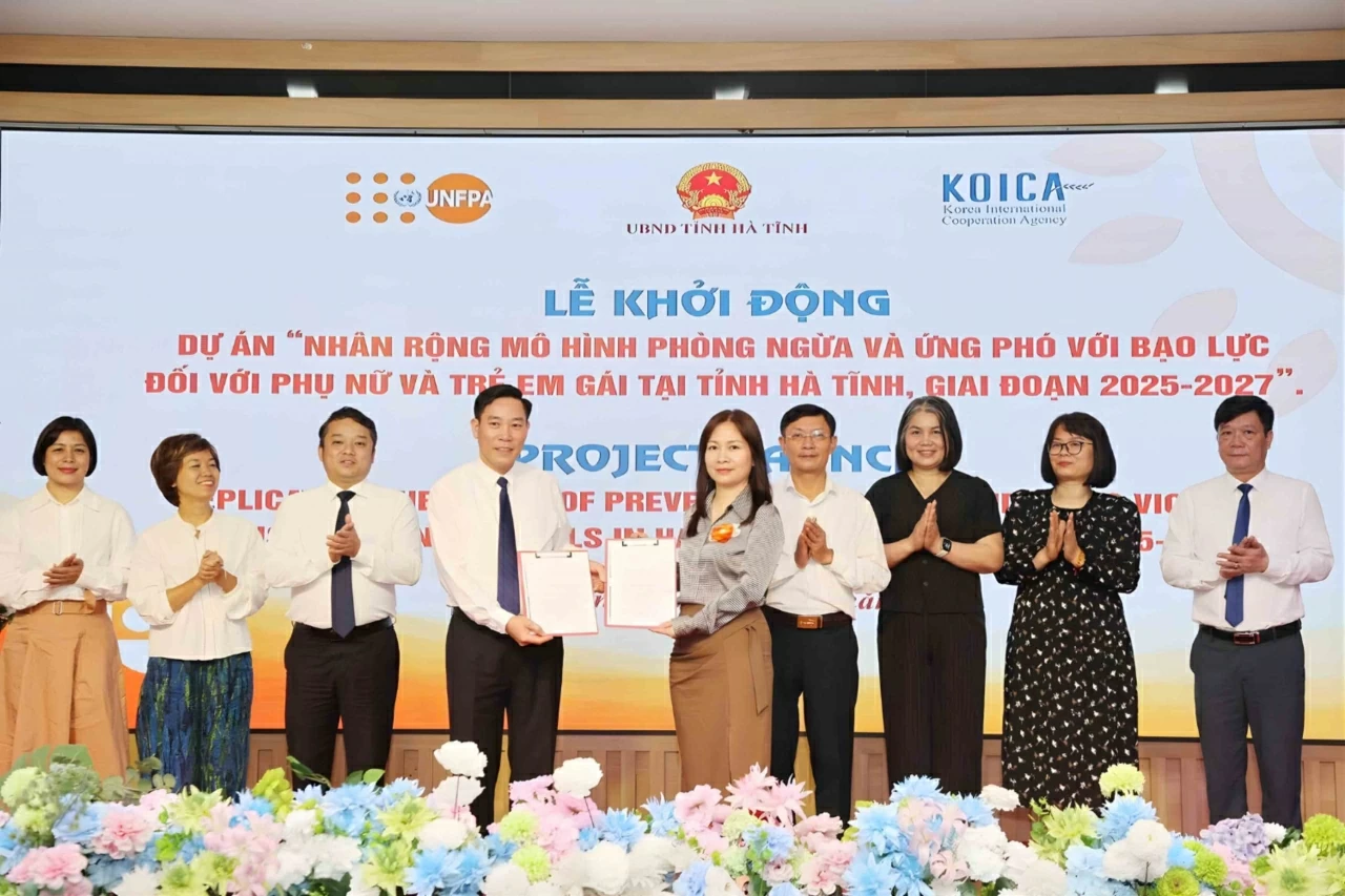 Ha Tinh province promotes gender equality and eliminating all forms of gender-based violence Ha Tinh province promotes gender equality and eliminating all forms of gender-based violence