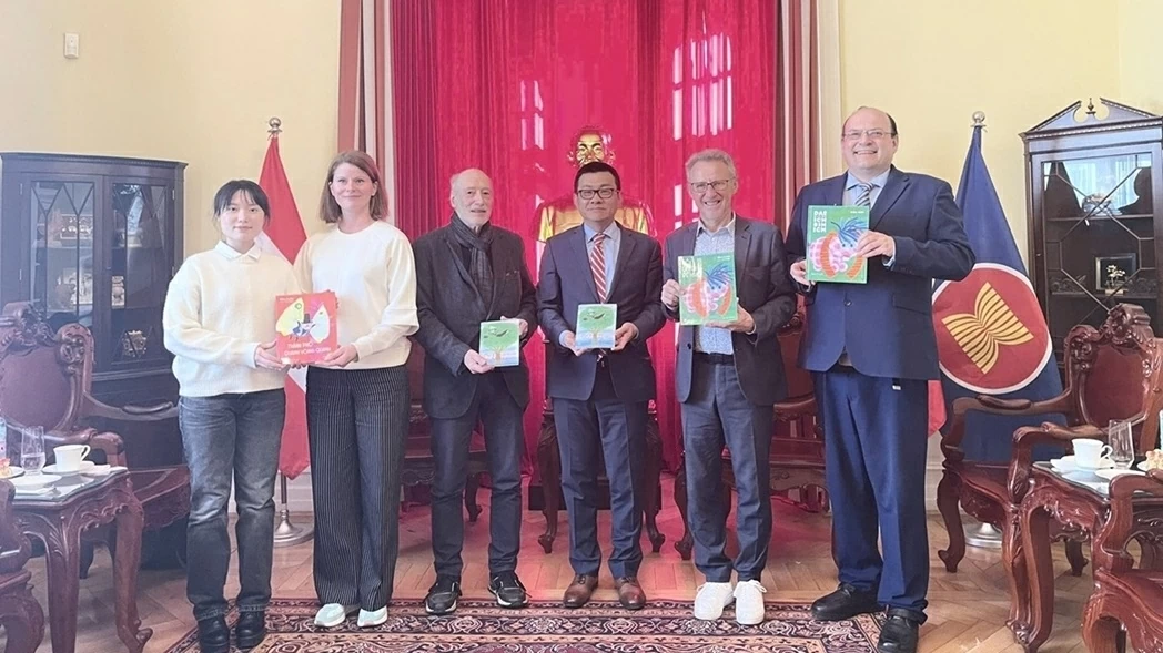 Children's literature becomes a bridge between Vietnamese and Austrian cultures