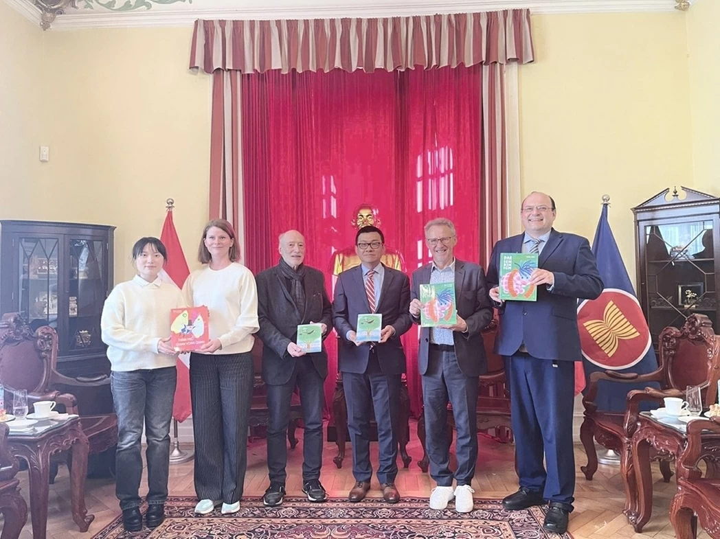 Children's literature becomes a bridge between Vietnamese and Austrian cultures