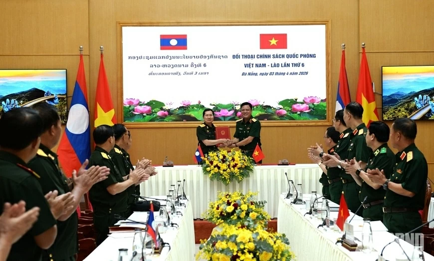 Vietnam, Laos hold 6th Defense Policy Dialogue in Da Nang to deepen bilateral cooperation