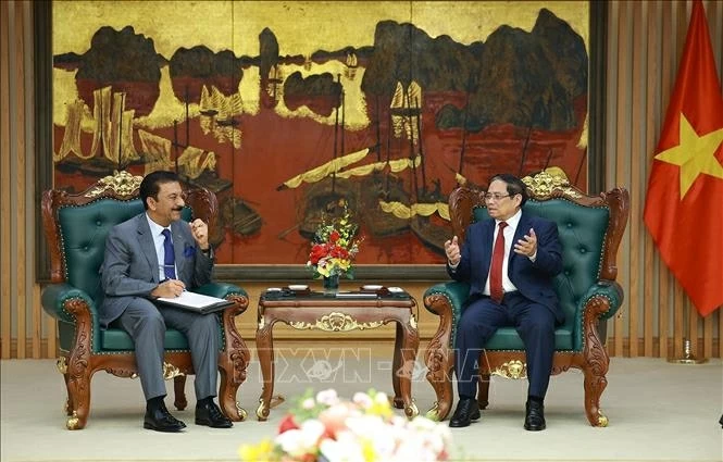 Prime Minister Pham Minh Chinh receives Kuwaiti Ambassador Yousef Ashour Al-Sabbagh