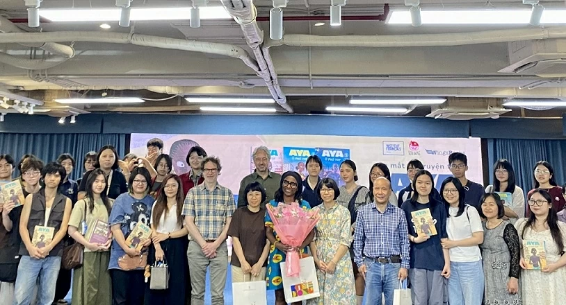 Famous comic series 'Aya of Yop City' launched with the theme 'Looking at a Dynamic Africa' Famous comic series 'Aya of Yop City' launched with the theme 'Looking at a Dynamic Africa'