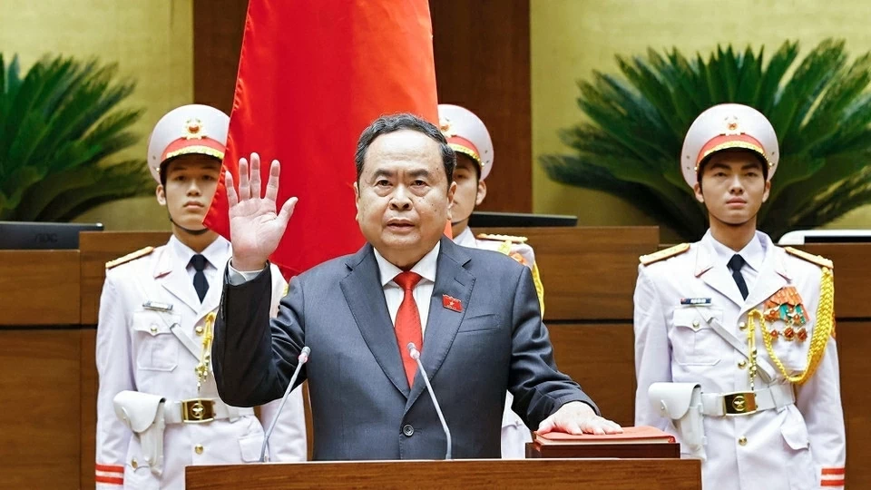 Tran Thanh Man re-elected as Chairman of National Assembly