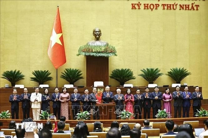 16th National Assembly elects Vice Chairpersons, Standing Committee members 16th National Assembly elects Vice Chairpersons, Standing Committee members