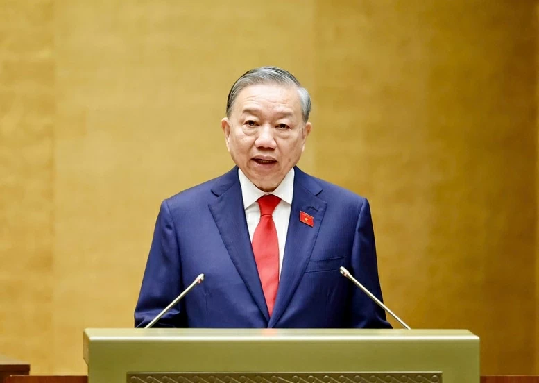 General Secretary, President To Lam emphasises principle that the people are the root