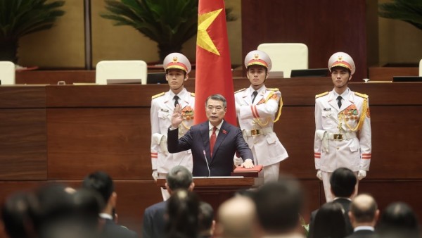 Brief biography of Prime Minister Le Minh Hung