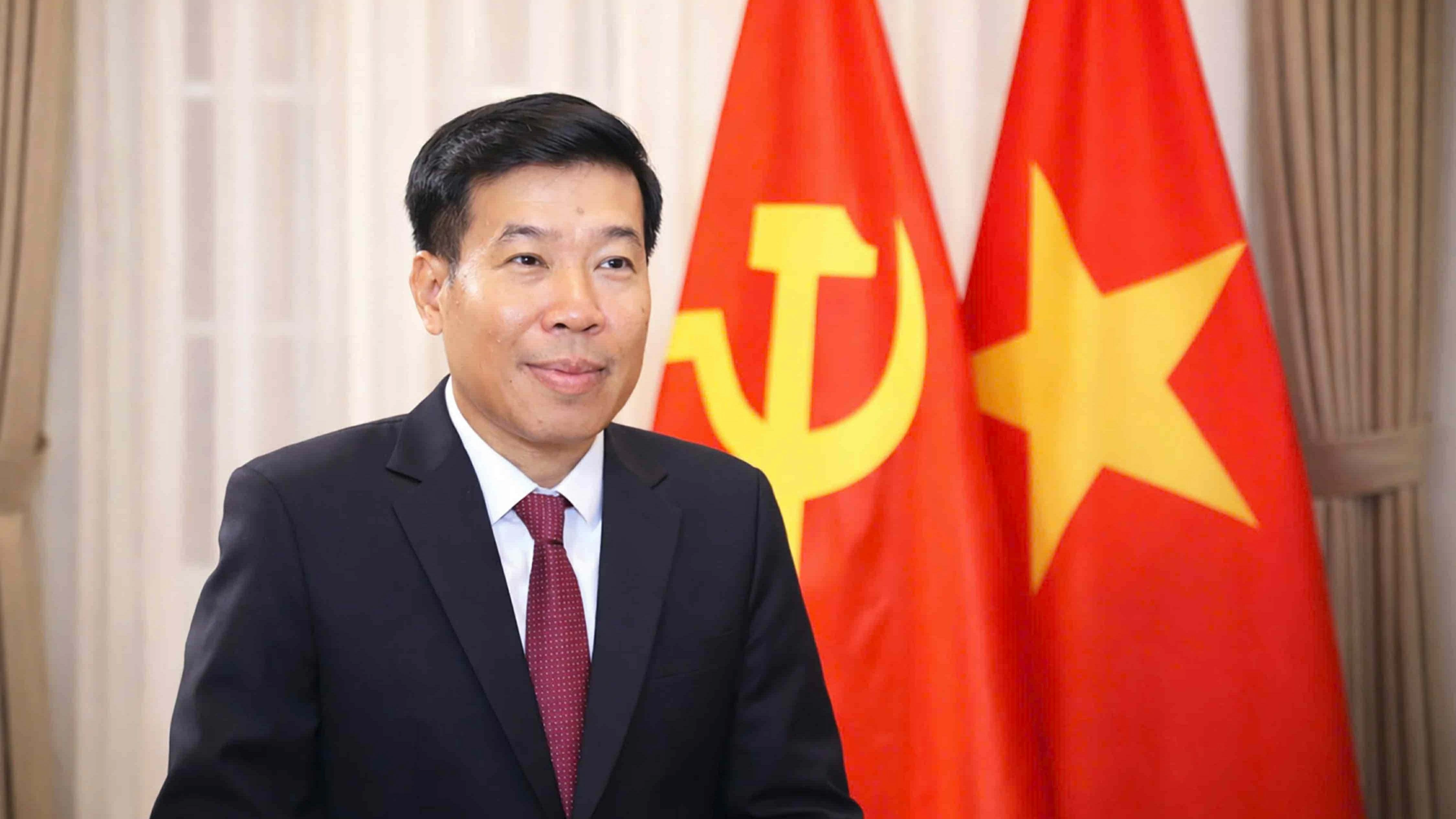 Standing Member of Secretariat Tran Cam Tu's visits to Laos and Cambodia demonstrate consistency in Party's foreign policy