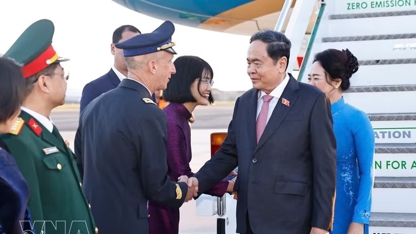 NA Chairman Tran Thanh Man arrives in Rome, beginning official visit to Italy