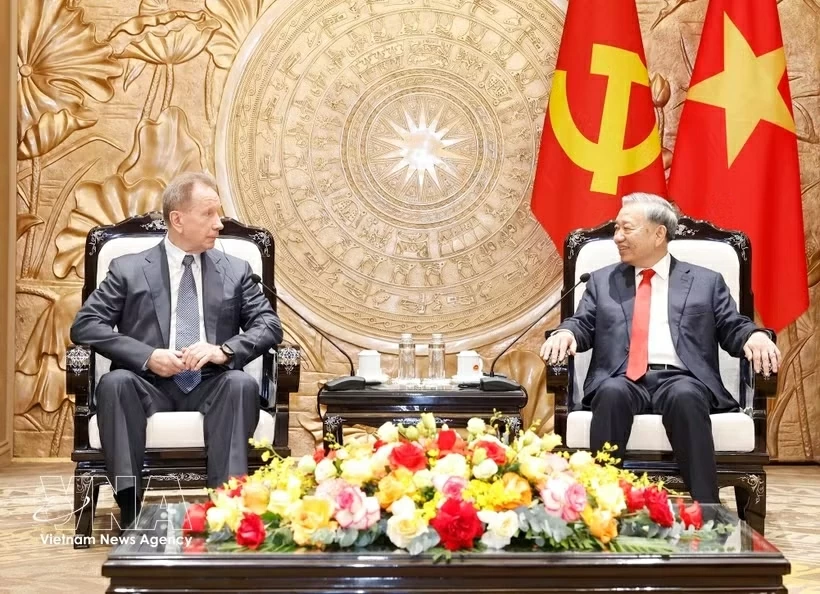 General Secretary, President To Lam receives Head of Russia’s Federal National Guard Service