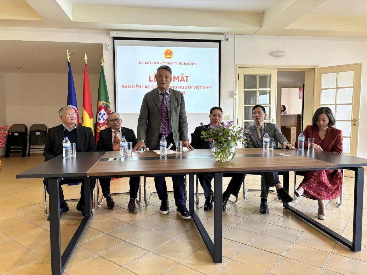 Vietnamese Embassy launches Liaison Committee for Vietnamese community in Portugal