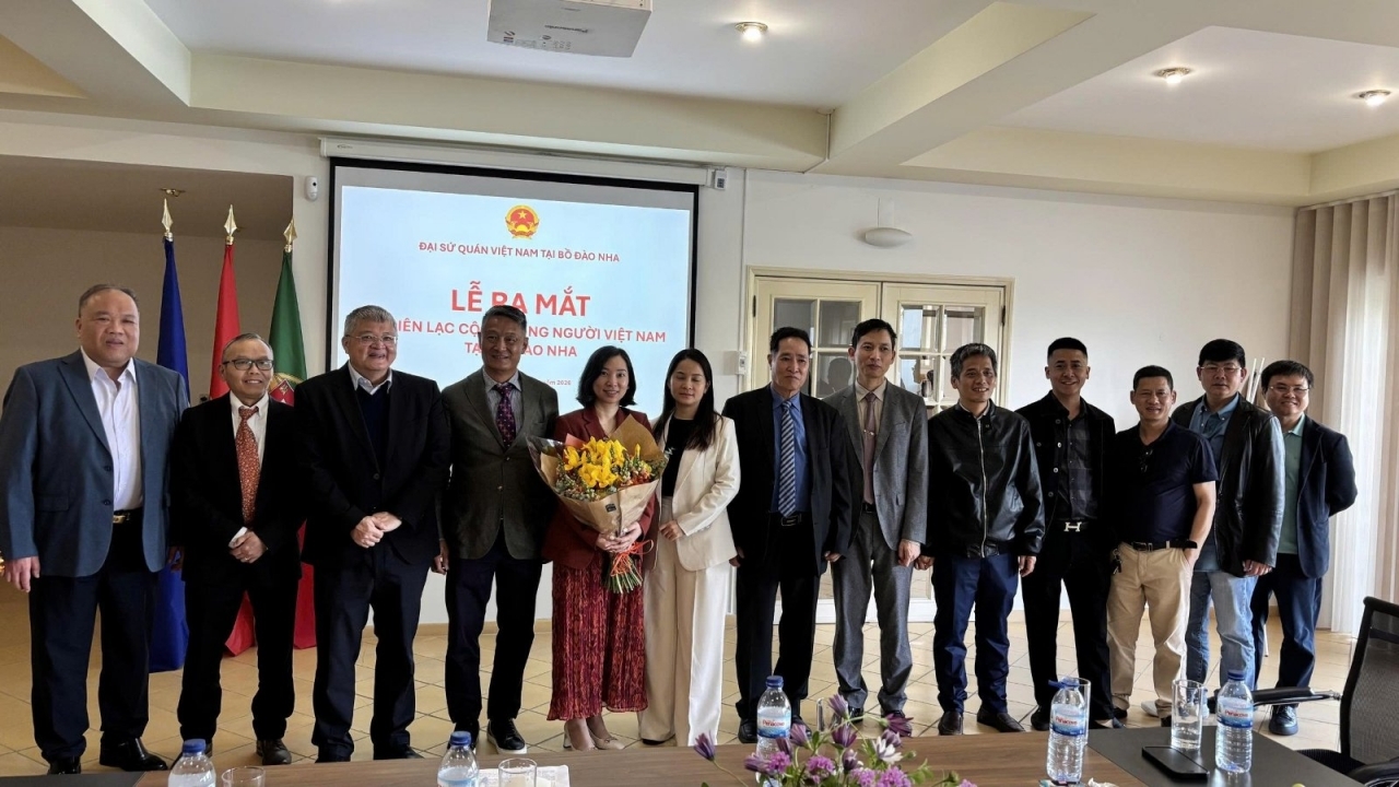 Vietnamese Embassy launches Liaison Committee for Vietnamese community in Portugal