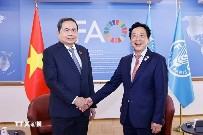 National Assembly Chairman Tran Thanh Man receives FAO Director-General