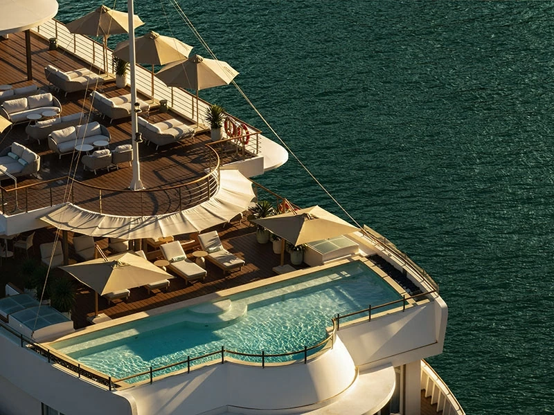 Top 5 Boutique Luxury Halong Bay Cruises for Small Groups Top 5 Boutique Luxury Halong Bay Cruises for Small Groups