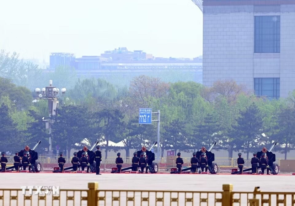 Welcome ceremony held for Party General Secretary, President To Lam in Beijing