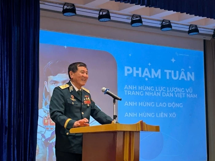 International Education Program “AEROKOS”: Inspiring space aspirations among Vietnamese and Russian youth International Education Program “AEROKOS”: Inspiring space aspirations among Vietnamese and Russian youth